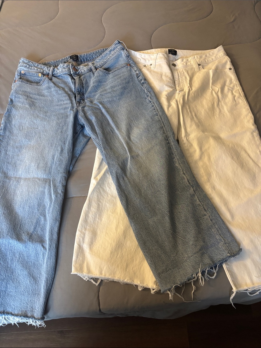 Women’s J Crew Curvy Wide Leg Crop- Blue and White